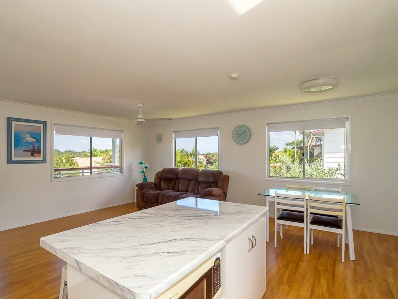 41 Murphy Street, Point Vernon QLD 4655