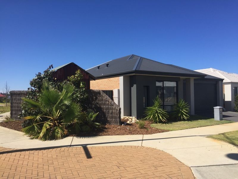 23 Carmathen Ave, Butler WA 6036