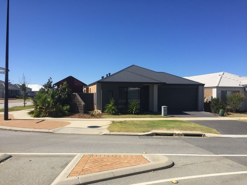23 Carmathen Ave, Butler WA 6036