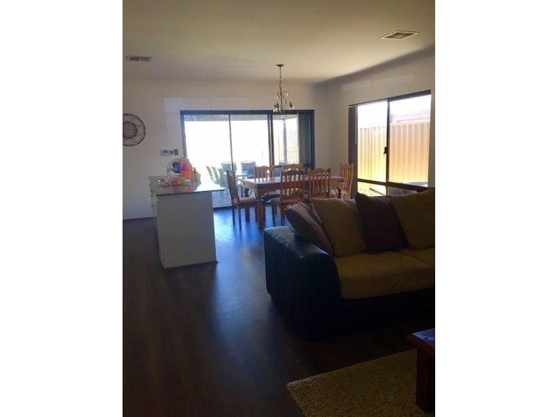 23 Carmathen Ave, Butler WA 6036