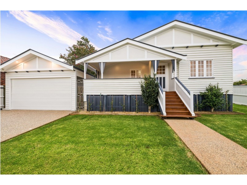 12 John Street, East Toowoomba QLD 4350