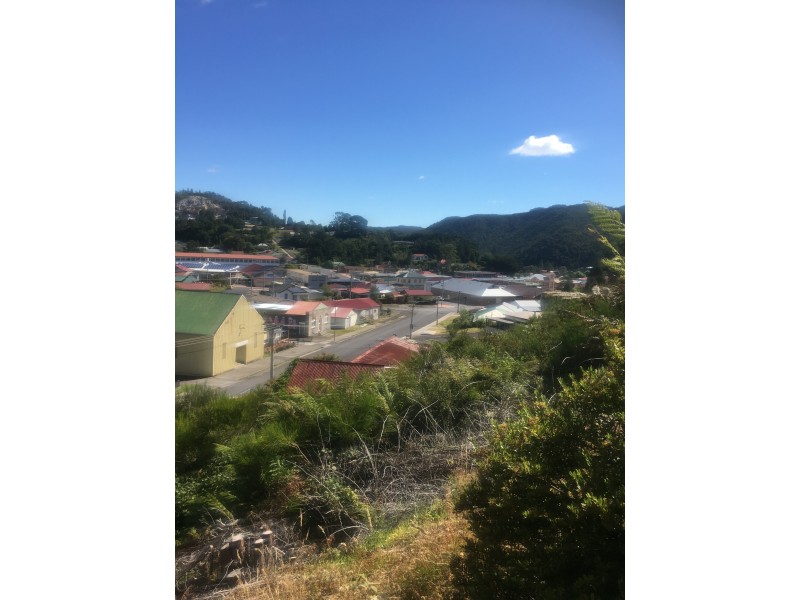8 Bowes Street, Queenstown TAS 7467