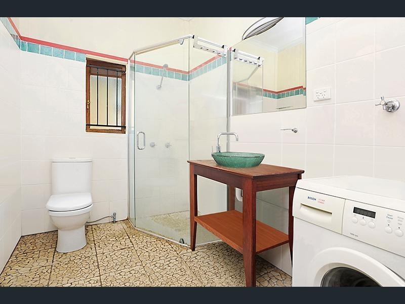 4/23 York st, Hamilton QLD 4007