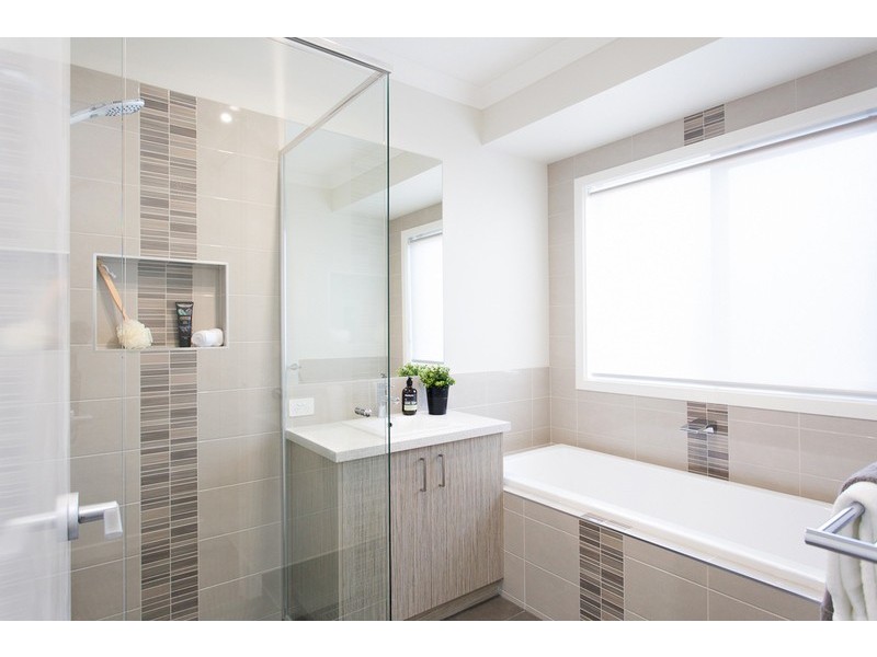 10 (Lot 56) Longford Rd, Alfredton VIC 3350