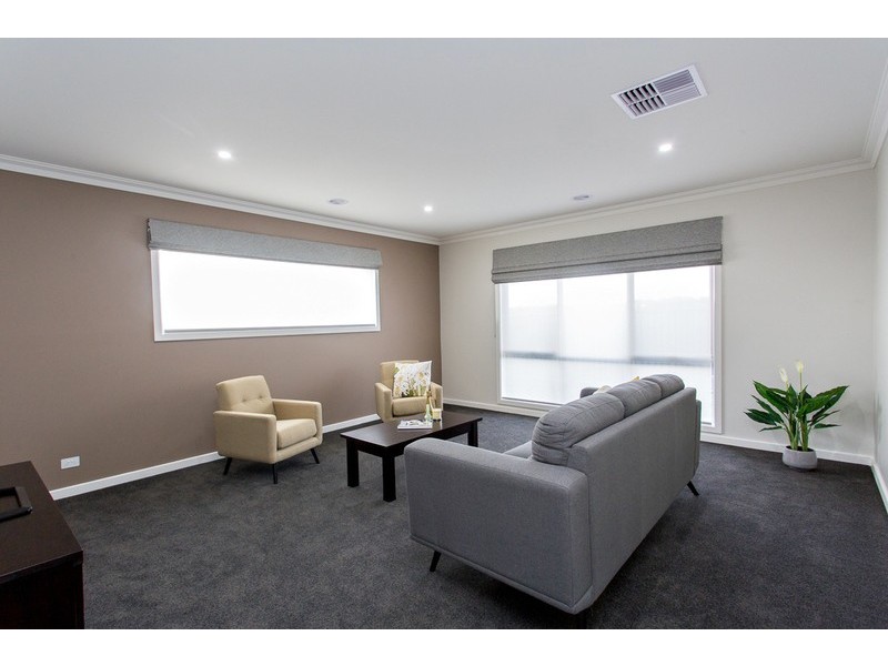 10 (Lot 56) Longford Rd, Alfredton VIC 3350