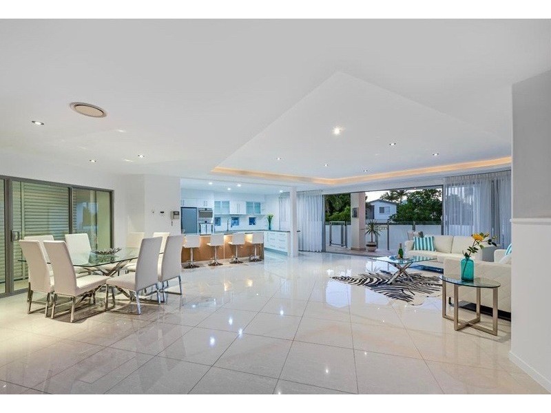 1/44 Tamborine Street, Mermaid Beach QLD 4218