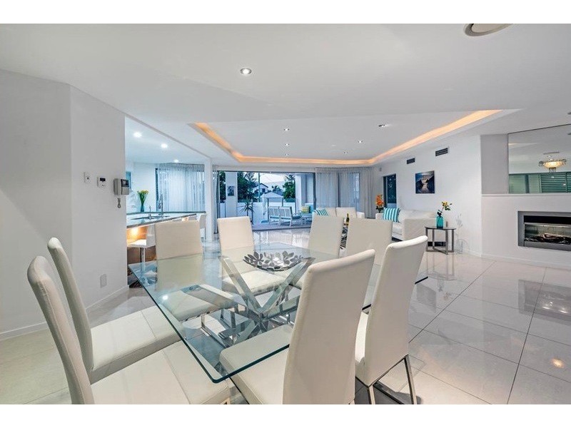 1/44 Tamborine Street, Mermaid Beach QLD 4218