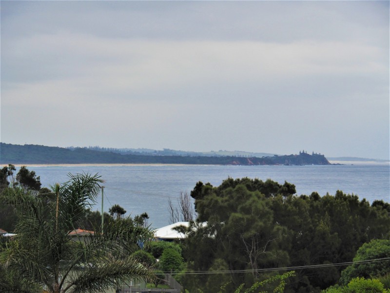 63 Noble Pde, Dalmeny NSW 2546