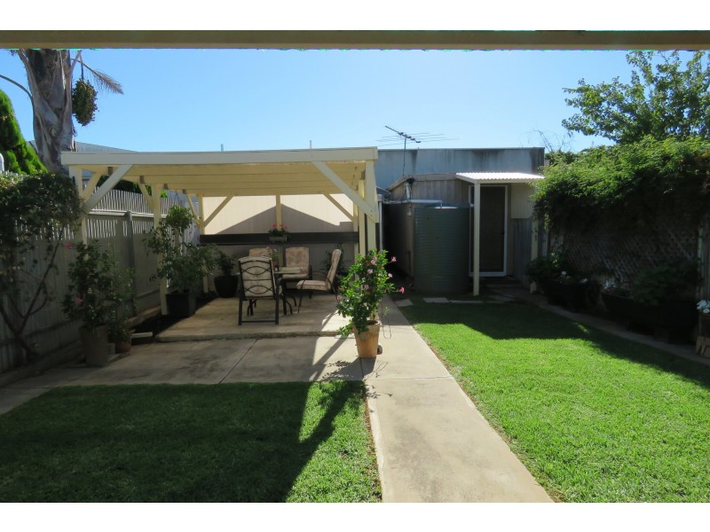 19 Langham Place, Port Adelaide SA 5015