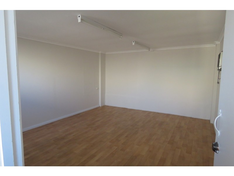 19 Langham Place, Port Adelaide SA 5015