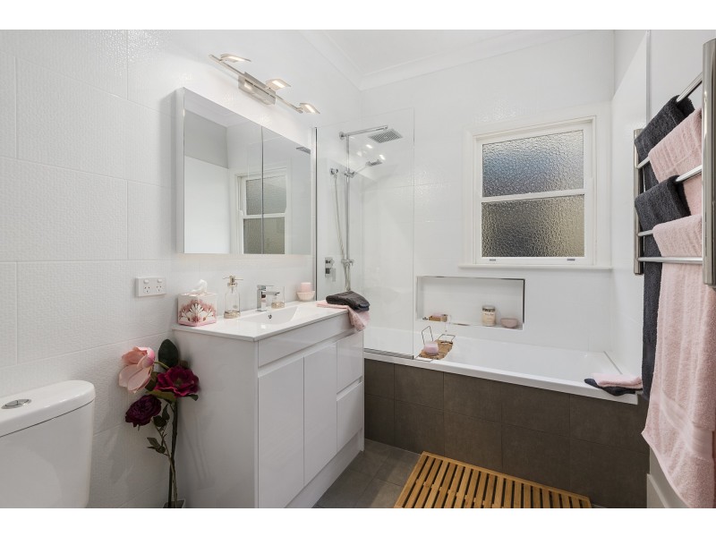 14a Grenier St, Toowoomba City QLD 4350