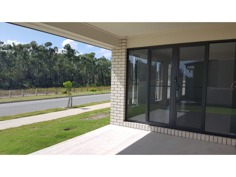 87 Cod Circuit, Bongaree QLD 4507