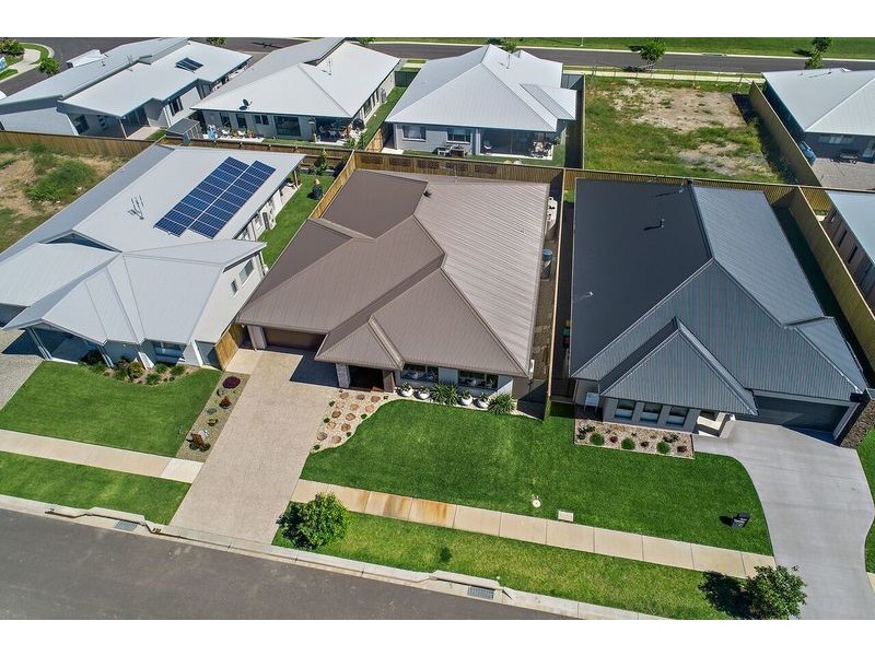 9 Water Vine St, Sapphire Beach NSW 2450