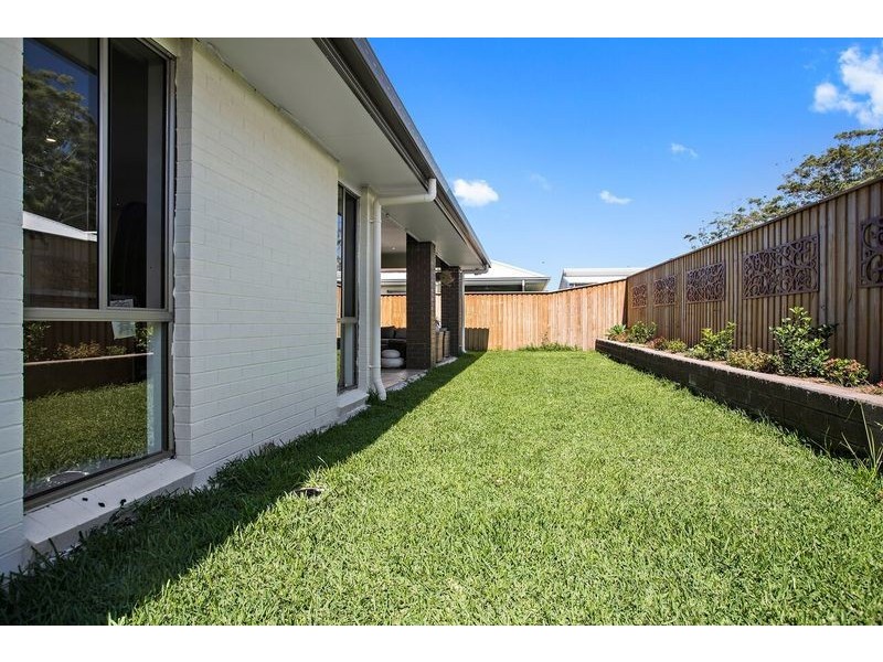 9 Water Vine St, Sapphire Beach NSW 2450