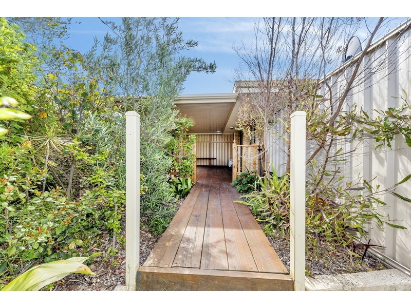 1A Skua Court, Halls Head WA 6210