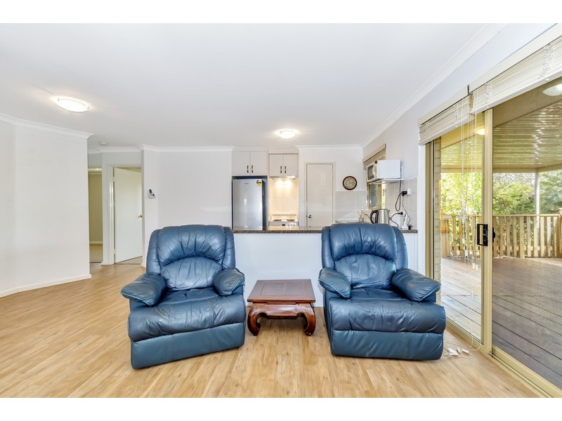 1A Skua Court, Halls Head WA 6210