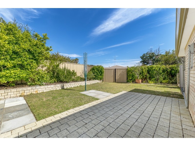 1A Skua Court, Halls Head WA 6210