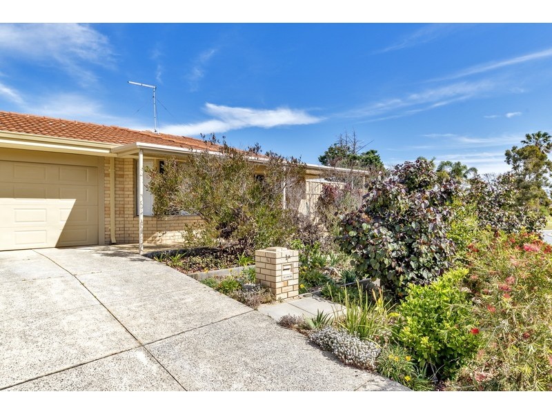 1A Skua Court, Halls Head WA 6210