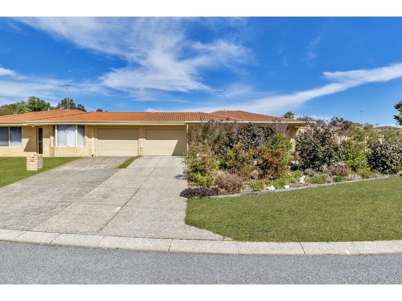 1A Skua Court, Halls Head WA 6210