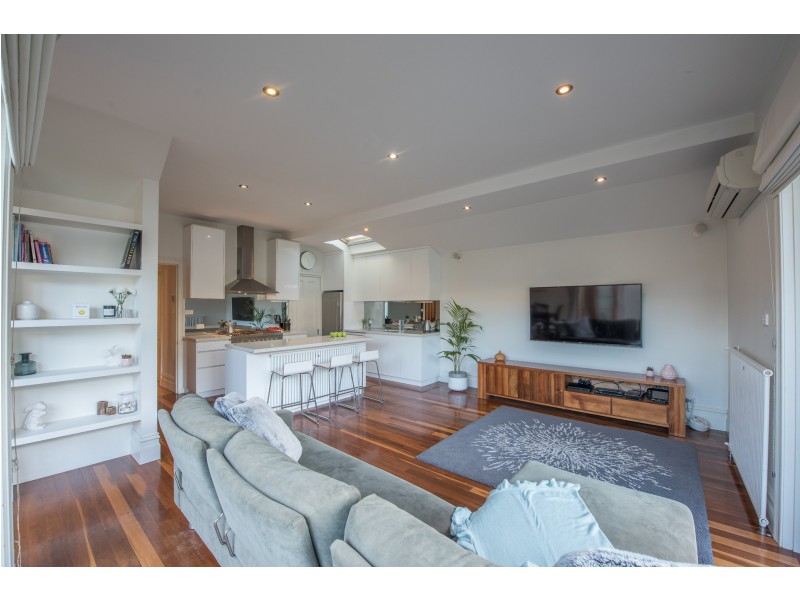 97 Heath St, Port Melbourne VIC 3207