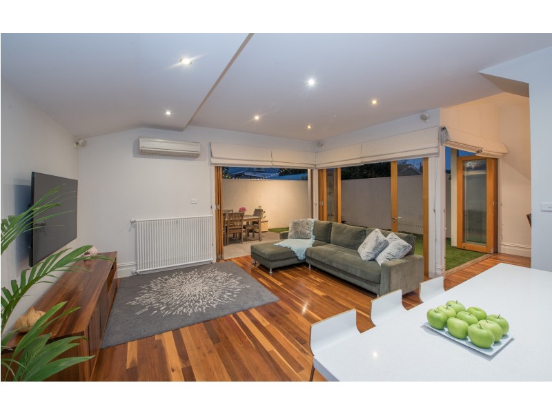 97 Heath St, Port Melbourne VIC 3207