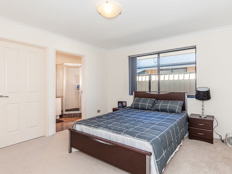 1 Tuxedo Link, Clarkson WA 6030