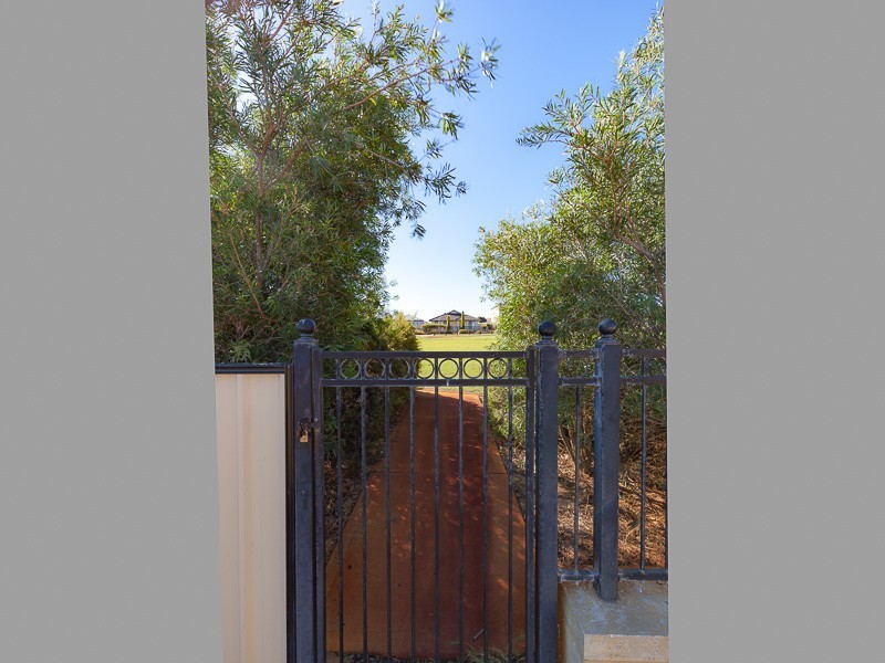 1 Tuxedo Link, Clarkson WA 6030
