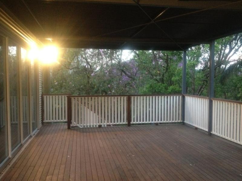 37b MacGregor Tce, Bardon QLD 4065