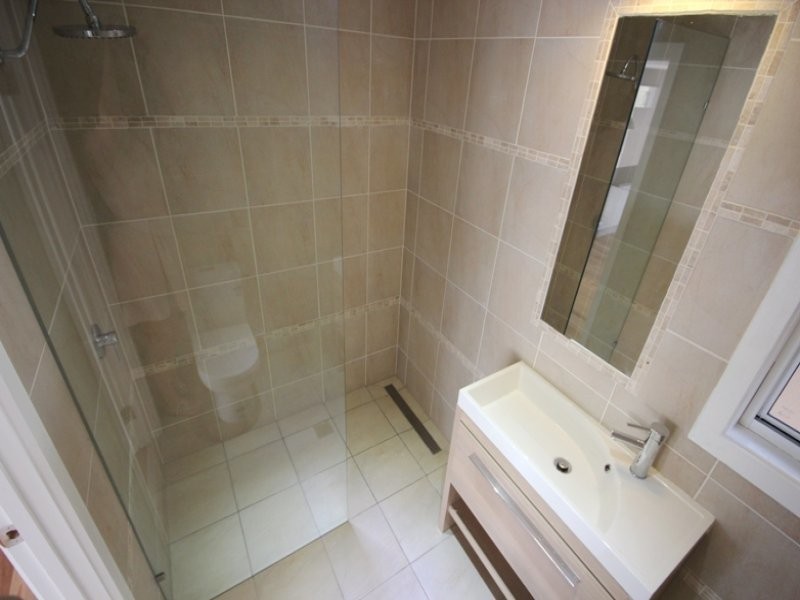 37b MacGregor Tce, Bardon QLD 4065