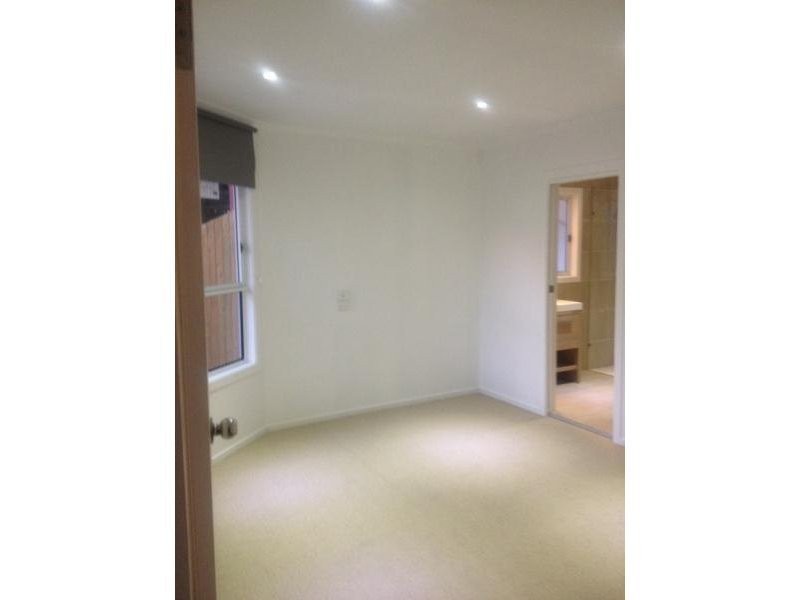 37b MacGregor Tce, Bardon QLD 4065