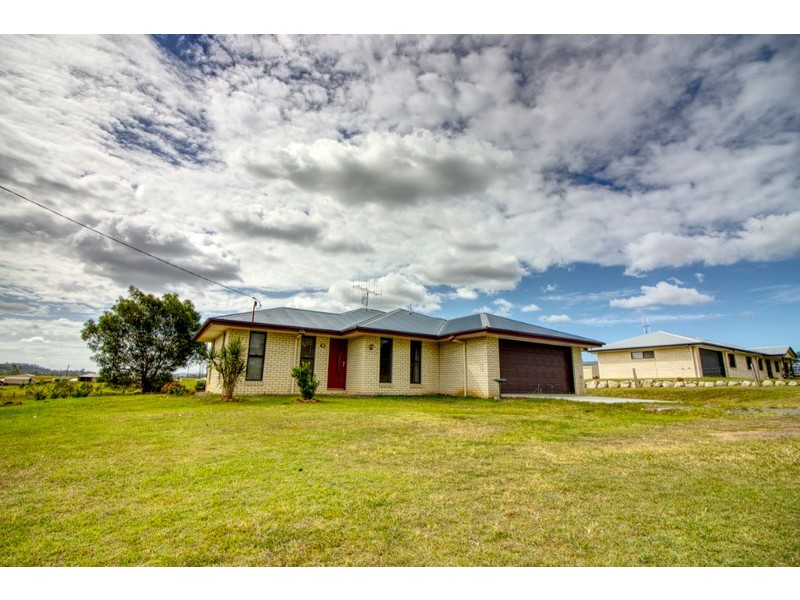 81 Gleneagles Drive, Curra QLD 4570