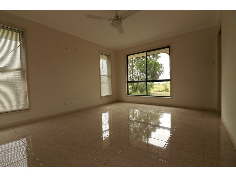 81 Gleneagles Drive, Curra QLD 4570
