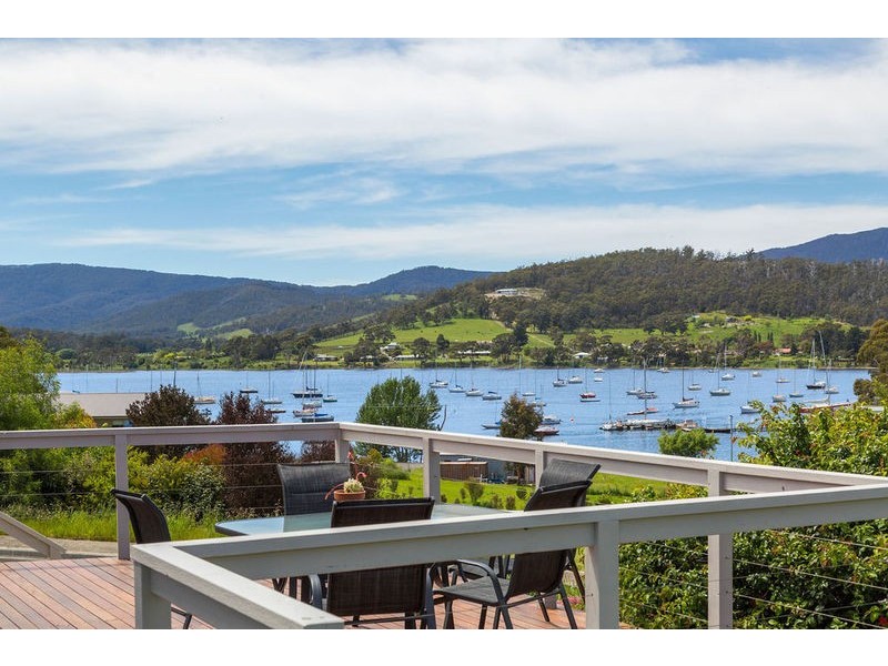 23 Jetty Road, Cygnet TAS 7112