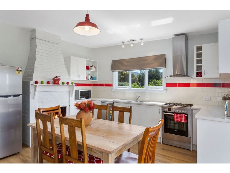 23 Jetty Road, Cygnet TAS 7112