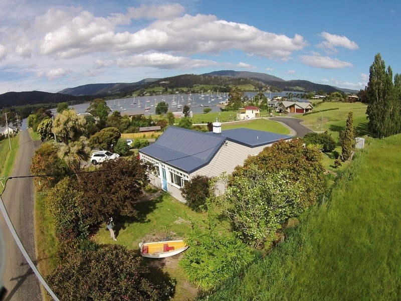 23 Jetty Road, Cygnet TAS 7112