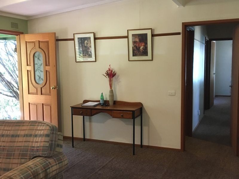 11 Crichton, Avenel VIC 3664