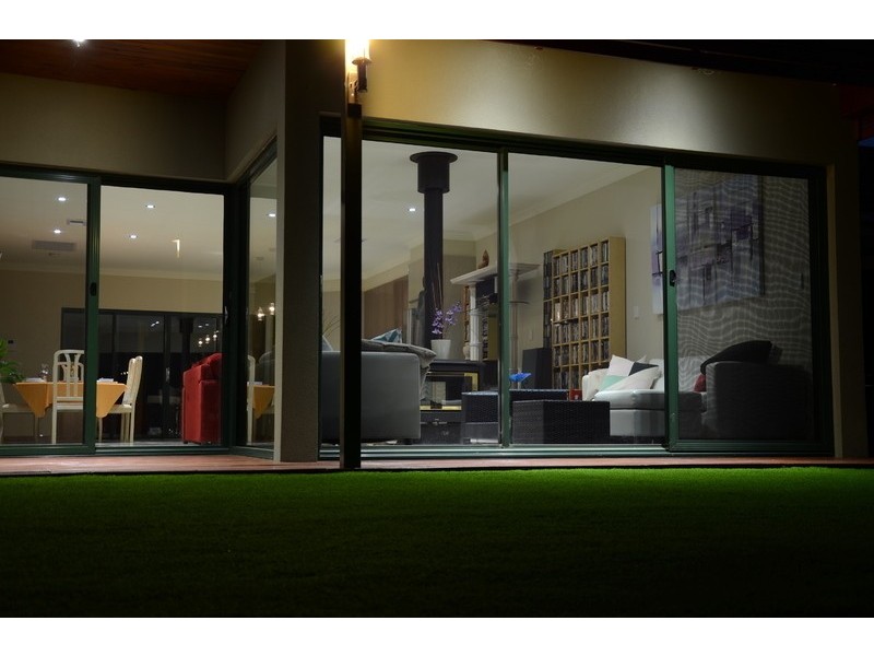 52 Britannia Pde, Hindmarsh Island SA 5214