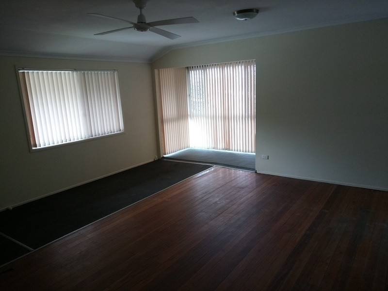 15 Jarrah Crescent, Logan Central QLD 4114