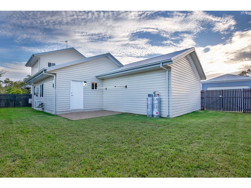 30 Woodcote Bend, Shaw QLD 4818