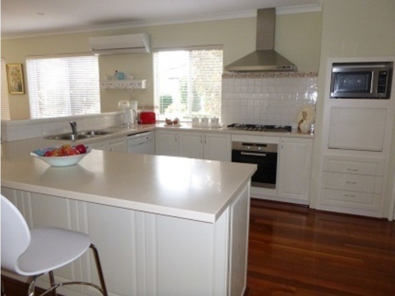 38 Narrien Loop, Hocking WA 6065