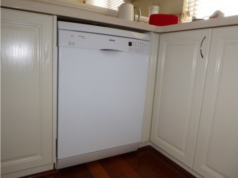 38 Narrien Loop, Hocking WA 6065