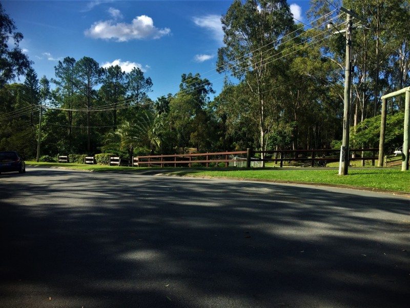 7 Mount Olive Court, Mudgeeraba QLD 4213