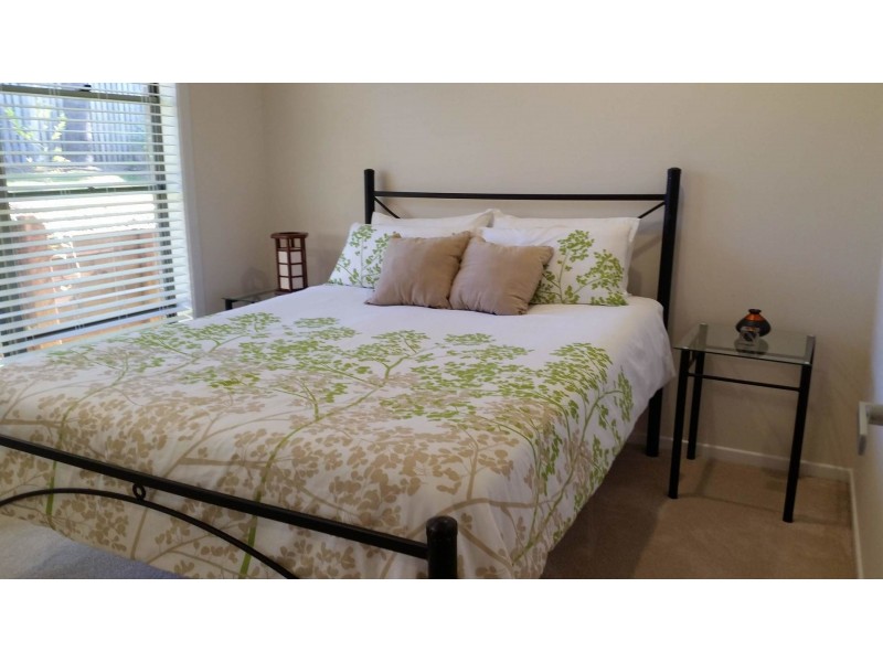 47 Black Caviar Parade, Port Macquarie NSW 2444