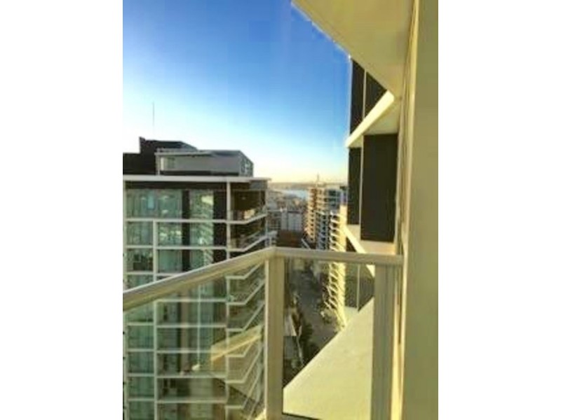 11902/8 Harbour Road, Hamilton QLD 4007