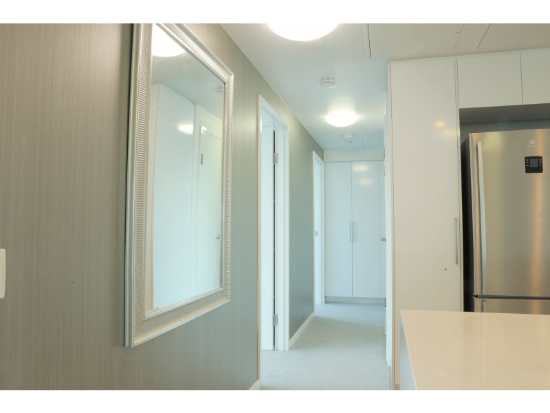 11902/8 Harbour Road, Hamilton QLD 4007