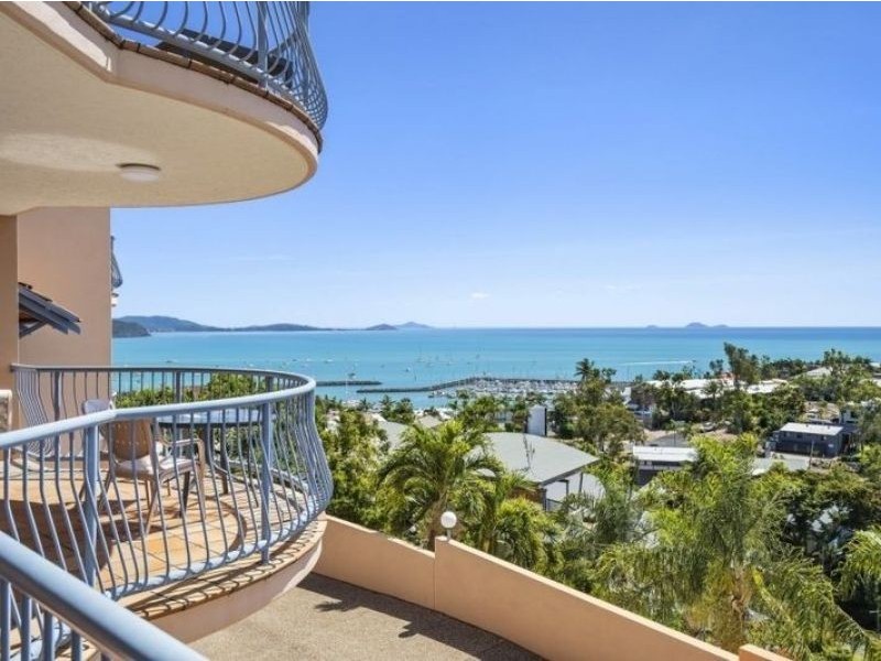 8/2 Nara Avenue, Airlie Beach QLD 4802