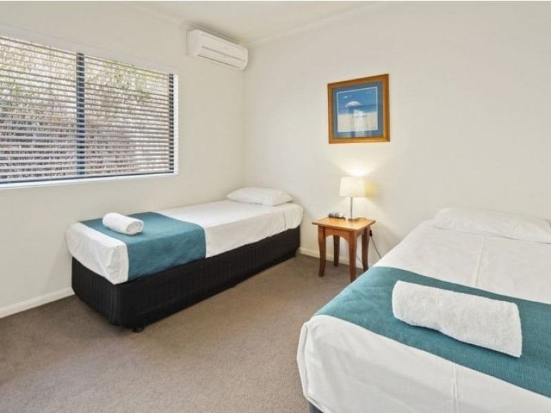 8/2 Nara Avenue, Airlie Beach QLD 4802