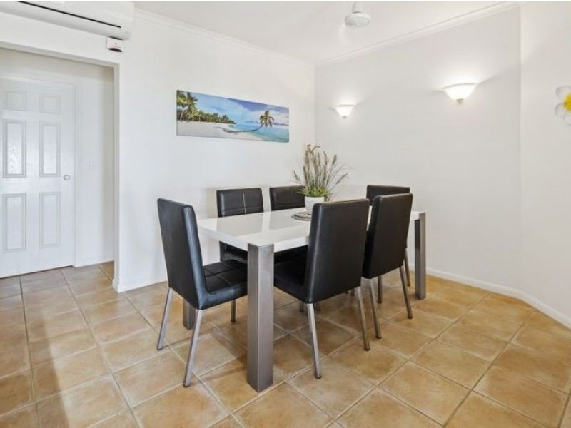 8/2 Nara Avenue, Airlie Beach QLD 4802