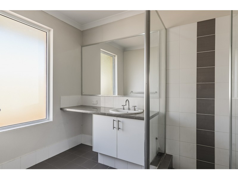 37 Allanson Drive, Byford WA 6122