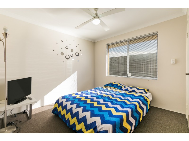 37 Allanson Drive, Byford WA 6122